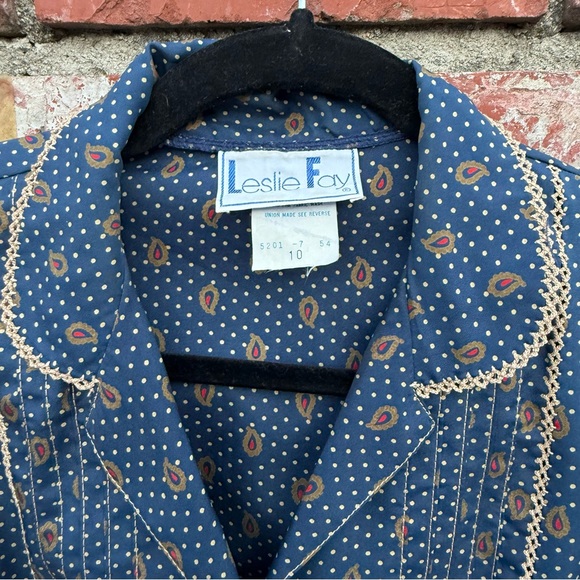 Vintage 70a Leslie Fay Navy Patterned Dress with Beige Belt - Picture 4 of 8